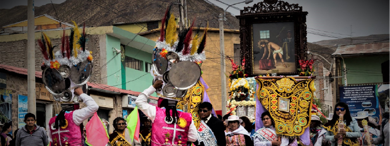 Imagen sagrada del Señor de Huanca pintada en roca